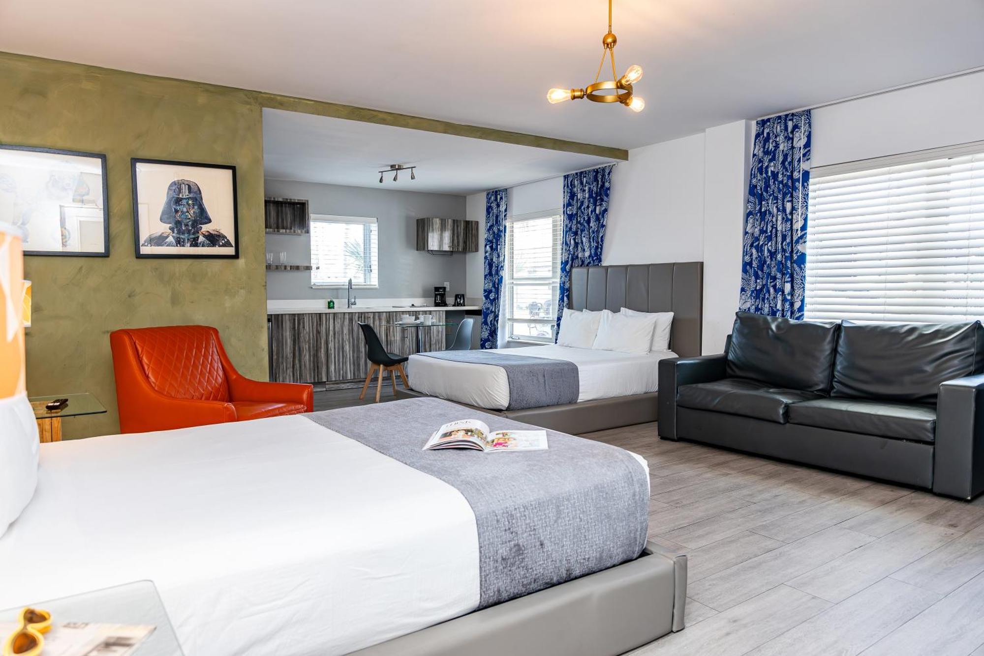 Beachside All Suites Hotel Маями Бийч Екстериор снимка