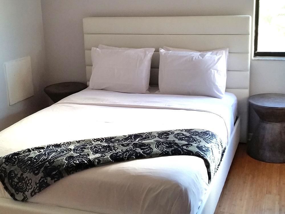 Beachside All Suites Hotel Маями Бийч Екстериор снимка